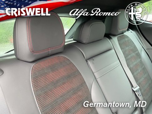 New 2024 Alfa Romeo Tonale Veloce w/ Active Assist Package image 42