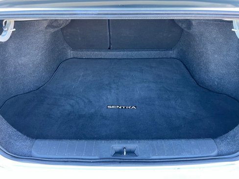 Used 2021 Nissan Sentra SV image 29