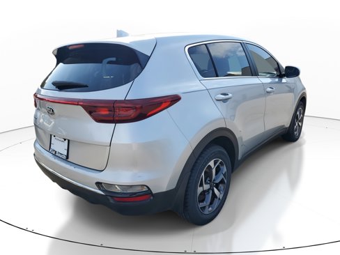 Used 2022 Kia Sportage LX image 6
