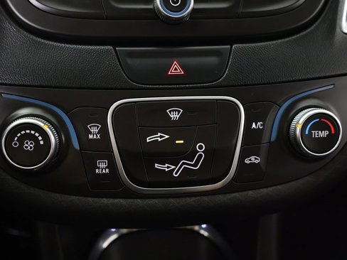 Used 2017 Chevrolet Malibu LT image 44