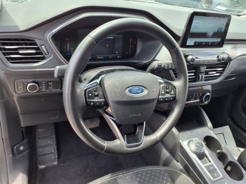 Used 2023 Ford Escape Active image 17