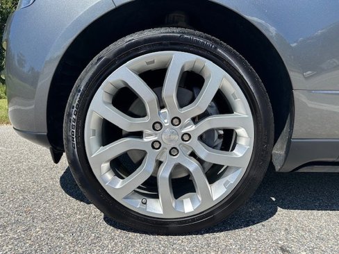 Used 2015 Land Rover Range Rover Supercharged image 7
