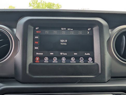 Used 2021 Jeep Wrangler Unlimited Sport image 18