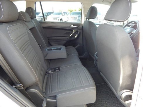 Used 2022 Volkswagen Tiguan S image 14