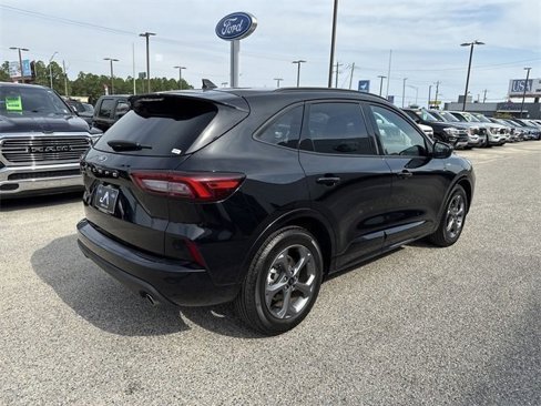 Used 2024 Ford Escape ST-Line image 3