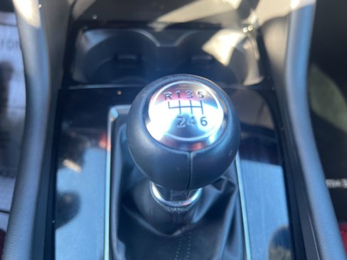 Used 2024 MAZDA MAZDA3 s image 25