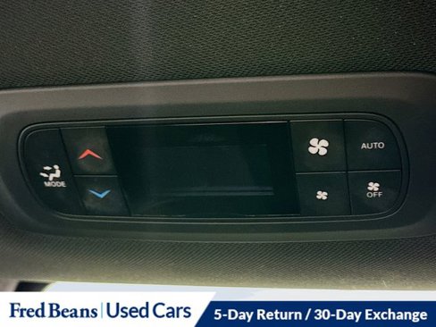 Used 2020 Chrysler Pacifica Touring w/ S Appearance Package image 26