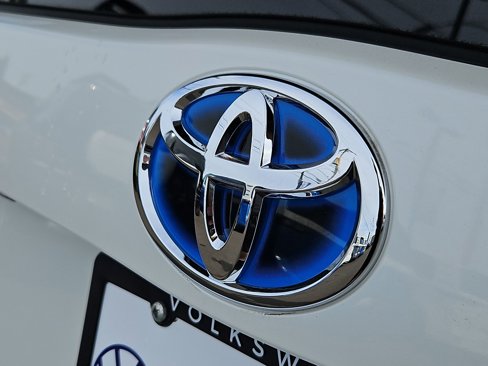 Used 2015 Toyota Prius Three image 26