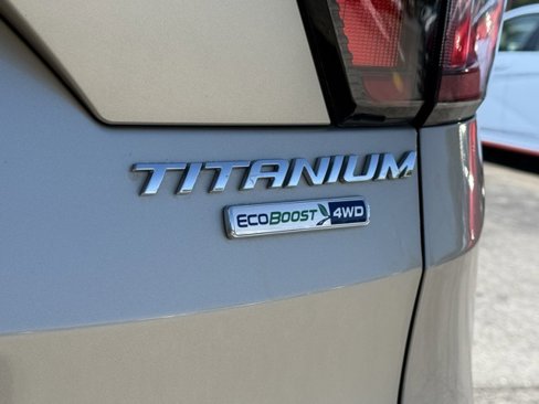 Used 2018 Ford Escape Titanium image 22