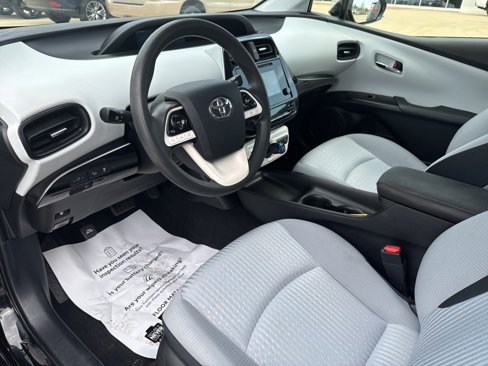 Certified 2017 Toyota Prius Two image 7