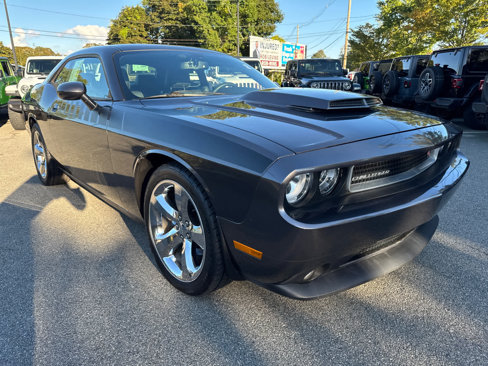 Used 2014 Dodge Challenger R/T Plus image 8