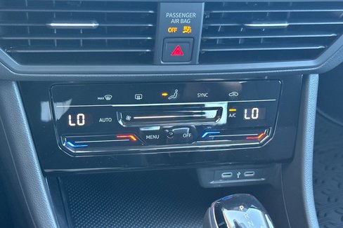 New 2025 Volkswagen Jetta S image 18