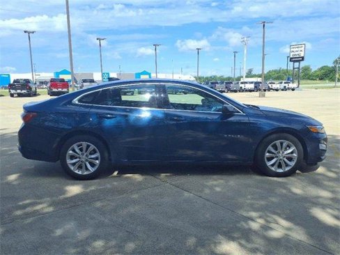 Used 2022 Chevrolet Malibu LT image 5