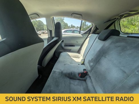 Used 2012 Toyota Prius C One image 7