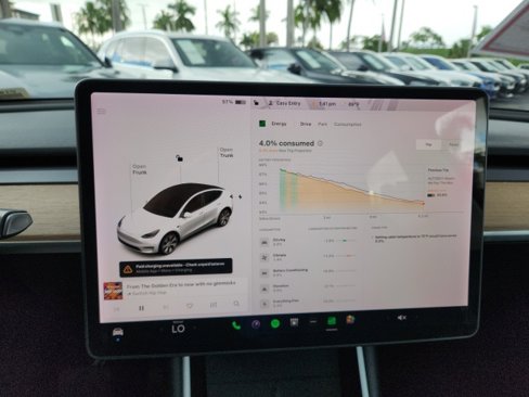 Used 2020 Tesla Model Y Long Range image 33