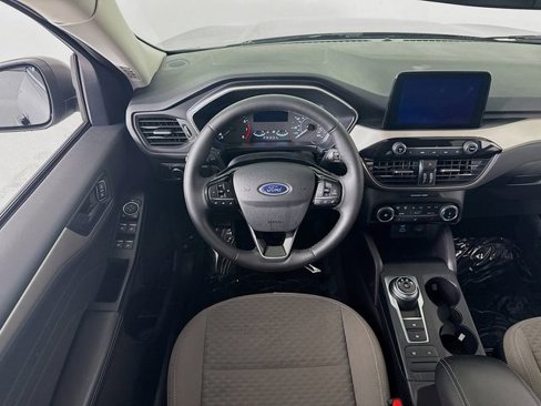 Used 2022 Ford Escape SE w/ Cold Weather Package image 21