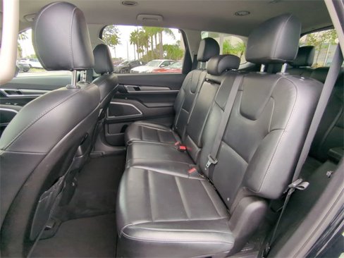 Used 2020 Kia Telluride LX image 16