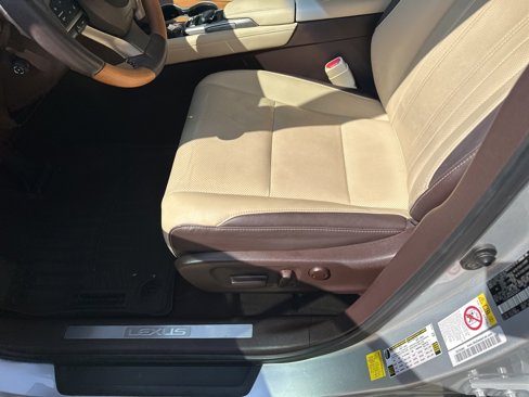 Used 2017 Lexus RX 350 FWD image 7