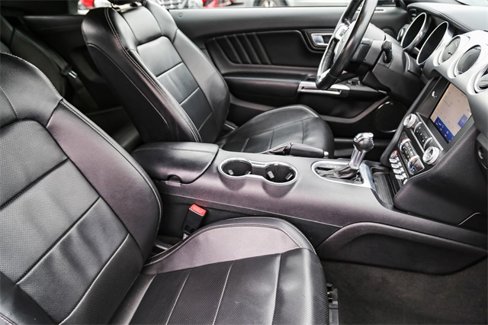 Used 2022 Ford Mustang Premium image 15