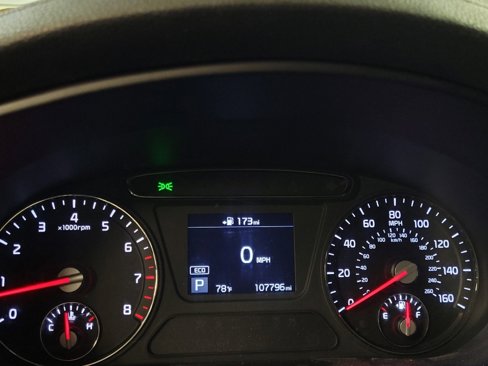 Used 2019 Kia Sorento LX image 23