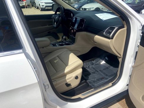 Used 2019 Jeep Grand Cherokee Limited w/ Luxury Group II image 10