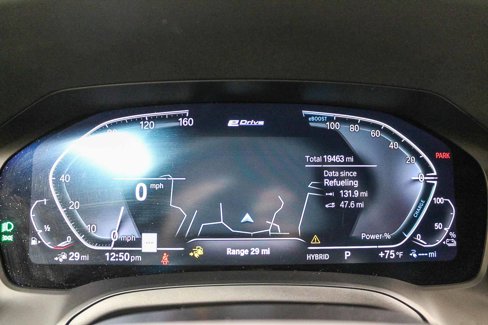 Certified 2022 BMW 330e w/ Driving Assistance Package image 26