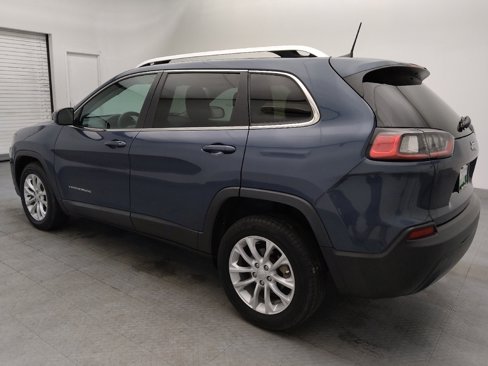 Used 2019 Jeep Cherokee Latitude w/ Popular Appearance Group image 3