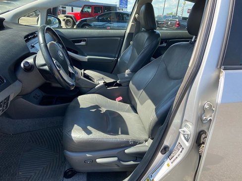 Used 2010 Toyota Prius Five image 11
