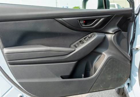 Used 2018 Subaru Crosstrek 2.0i image 16