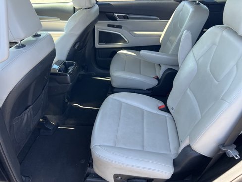 Used 2020 Kia Telluride S image 18