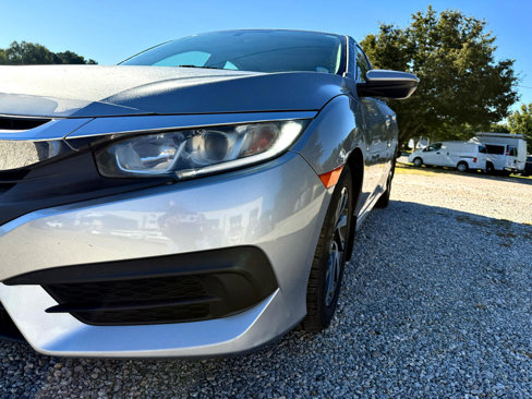 Used 2017 Honda Civic EX image 9