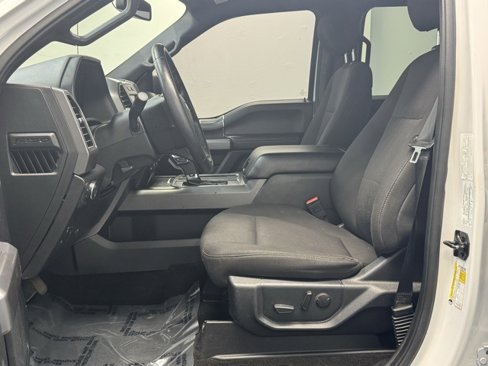 Used 2019 Ford F150 XLT w/ Equipment Group 302A Luxury image 3