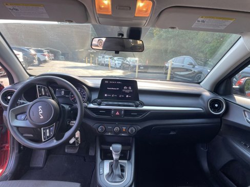 Used 2023 Kia Forte LXS w/ LXS Technology Package image 29