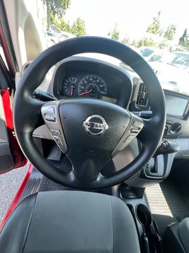 Used 2020 Nissan NV200 SV image 9