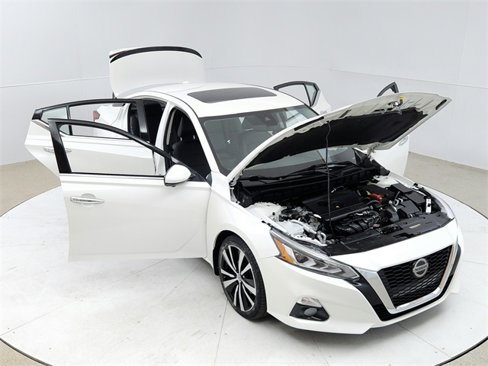 Used 2019 Nissan Altima 2.5 Platinum image 21