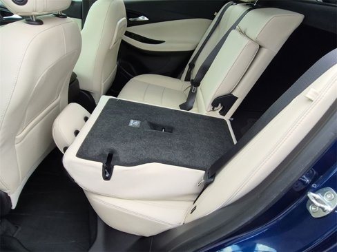 Used 2022 Buick Encore GX Essence w/ Advanced Technology Package image 31