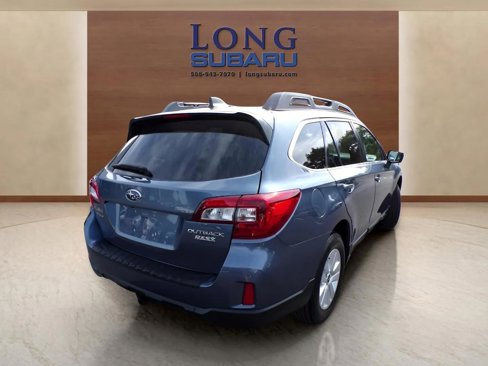 Used 2017 Subaru Outback 2.5i Premium image 6