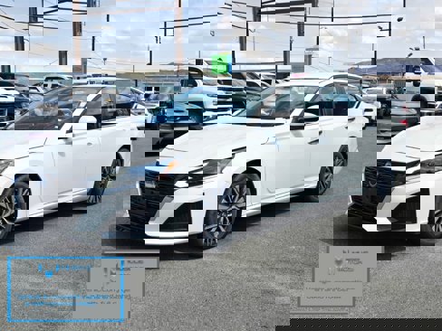 Used 2023 Nissan Altima 2.5 SV image 7