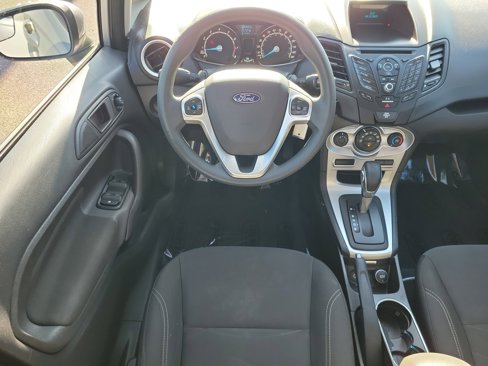 Used 2017 Ford Fiesta SE image 16