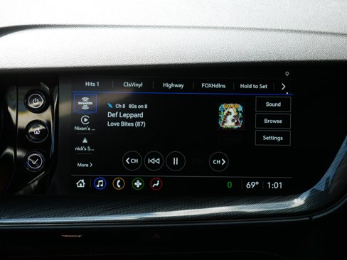 Certified 2022 Buick Envision Essence w/ Safety Package image 22