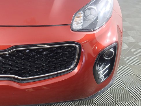 Used 2017 Kia Sportage EX image 11