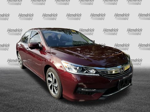 Used 2016 Honda Accord EX image 2