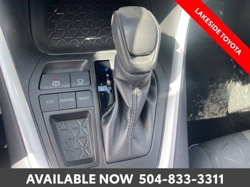 Certified 2024 Toyota RAV4 XLE image 30