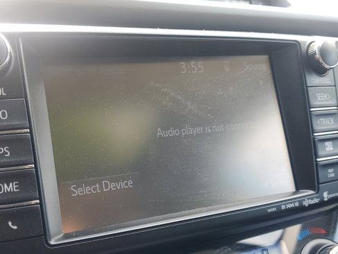 Used 2018 Toyota RAV4 Limited image 29