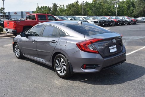 Used 2018 Honda Civic EX image 8