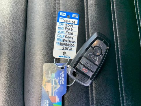 Used 2024 Ford Edge SEL image 28
