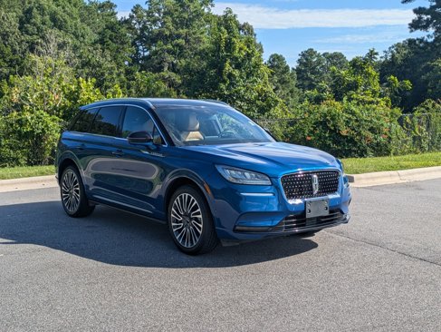 Used 2021 Lincoln Corsair Reserve image 3