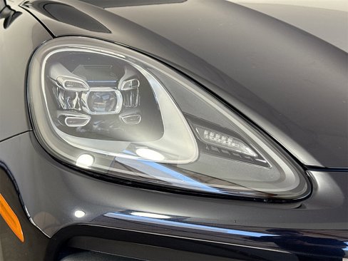 Certified 2019 Porsche Cayenne image 28