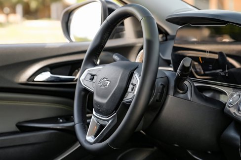 Used 2024 Chevrolet Trax ACTIV w/ Sunroof Package image 16