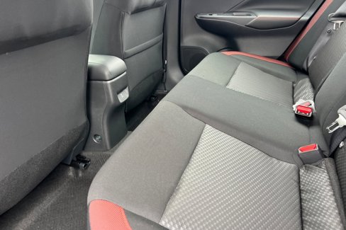 New 2025 Nissan Versa SR w/ Trunk Package image 9